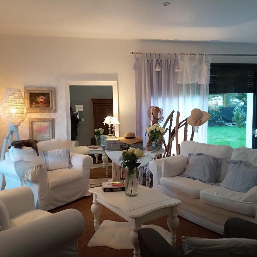 Maison Neuve Et Chaleureuse 모르송스 외부 사진